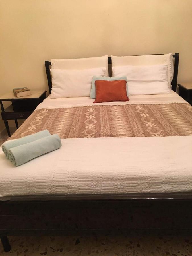 Rent Room Joe Via Dante 77 Solarino Экстерьер фото